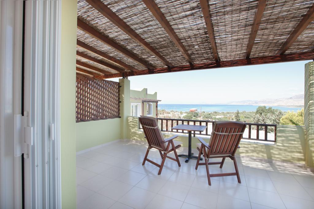 Psaromatis Hotel Elafonissos Exterior photo