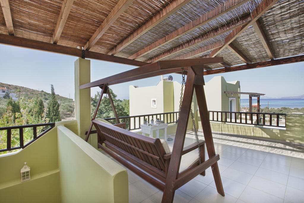 Psaromatis Hotel Elafonissos Exterior photo