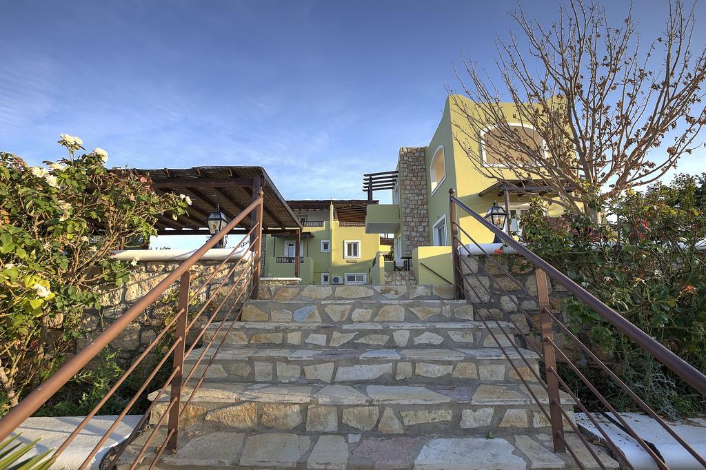 Psaromatis Hotel Elafonissos Exterior photo